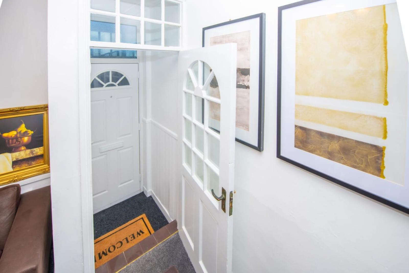 Lovely City Home + Free Parking Manchester Exterior foto