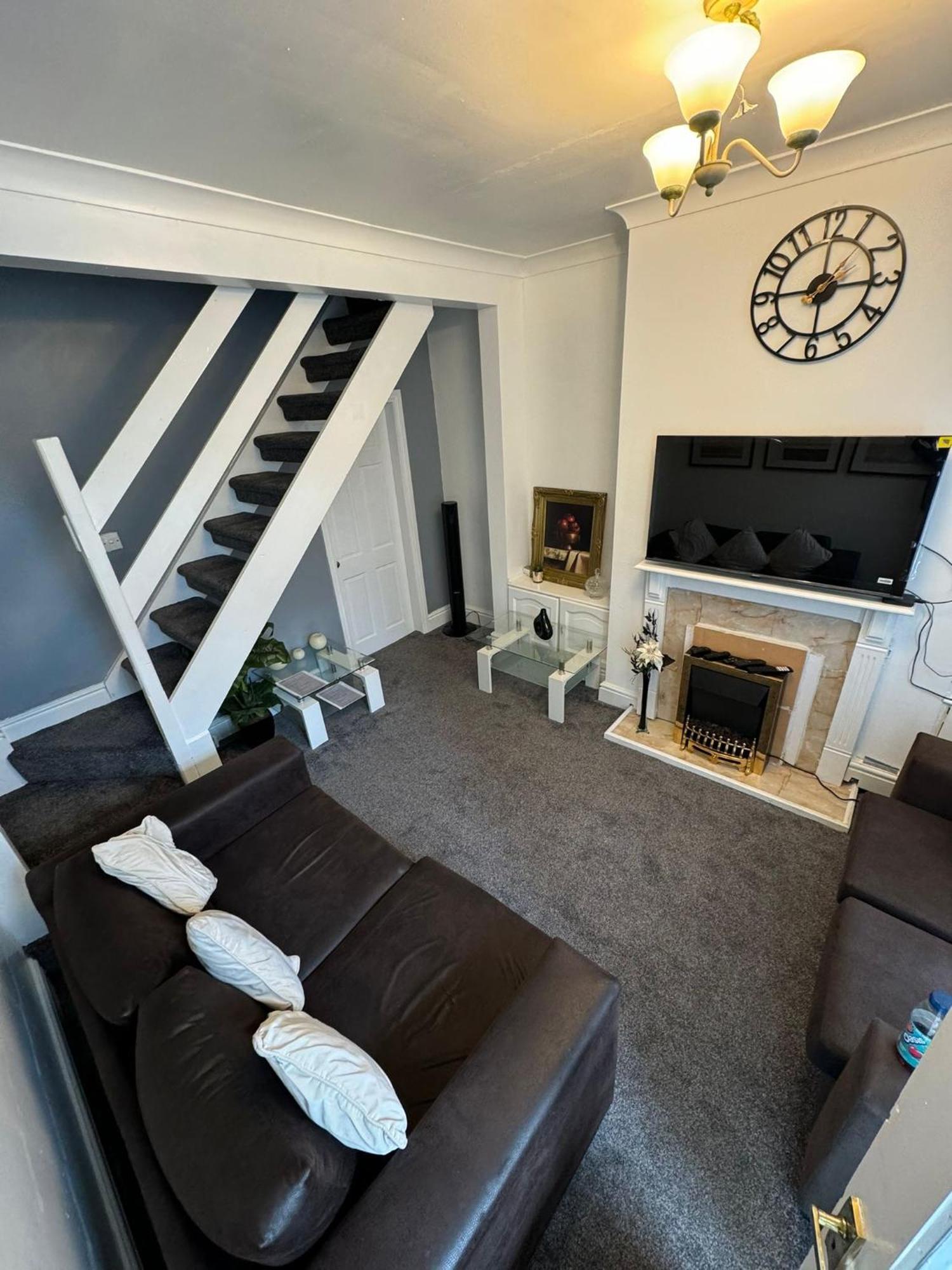 Lovely City Home + Free Parking Manchester Exterior foto