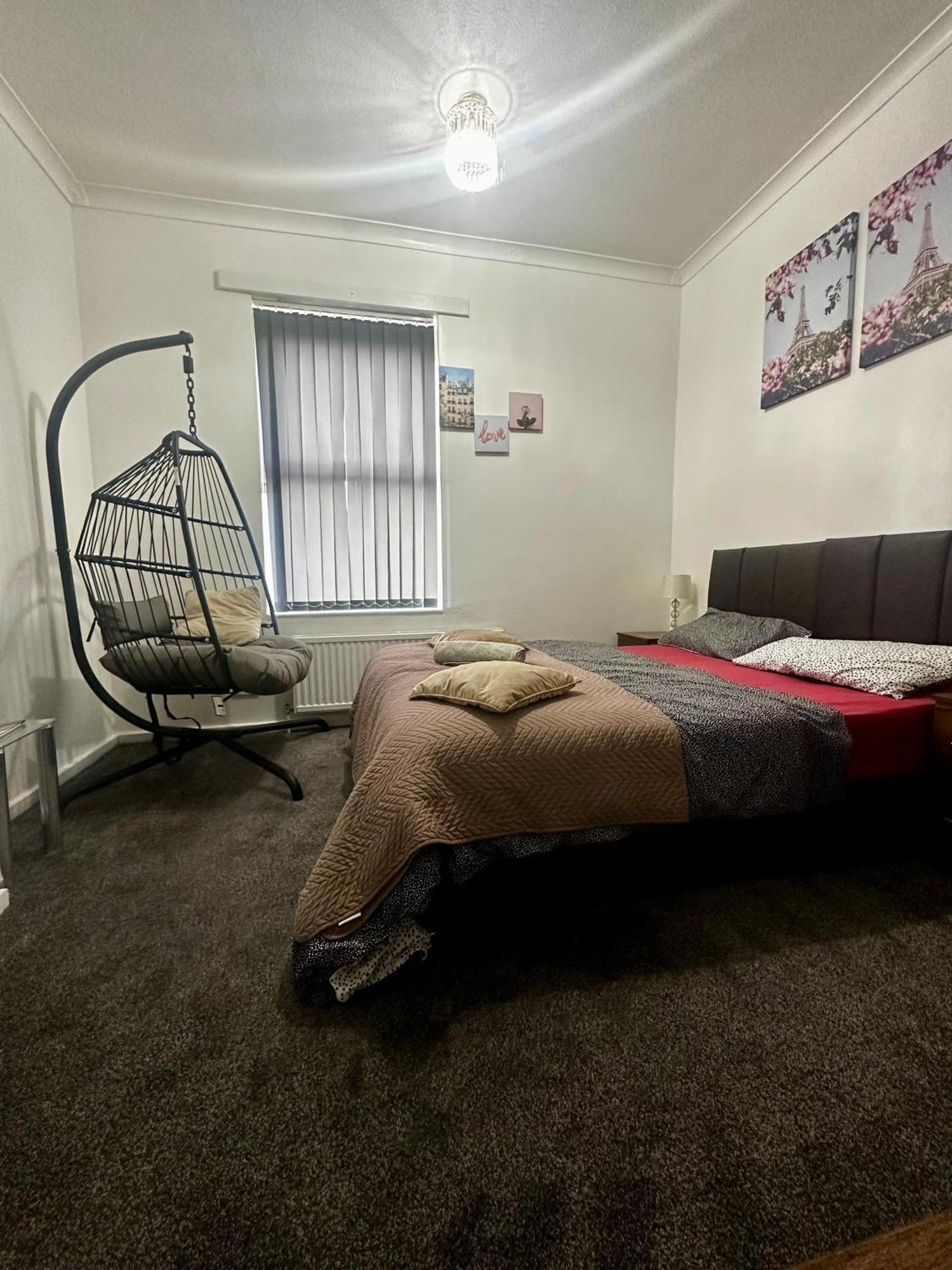 Lovely City Home + Free Parking Manchester Exterior foto